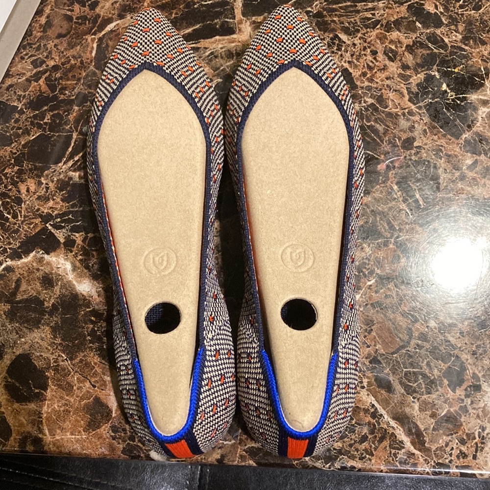 Rothy’s point shoes (10) Coral Dot